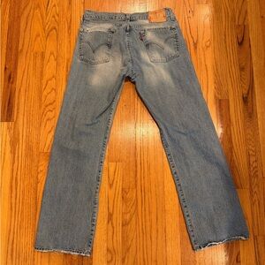 Premium Levi's Men's Light Wash Heaher Lowrise Straight Leg Jeans - W34 L32